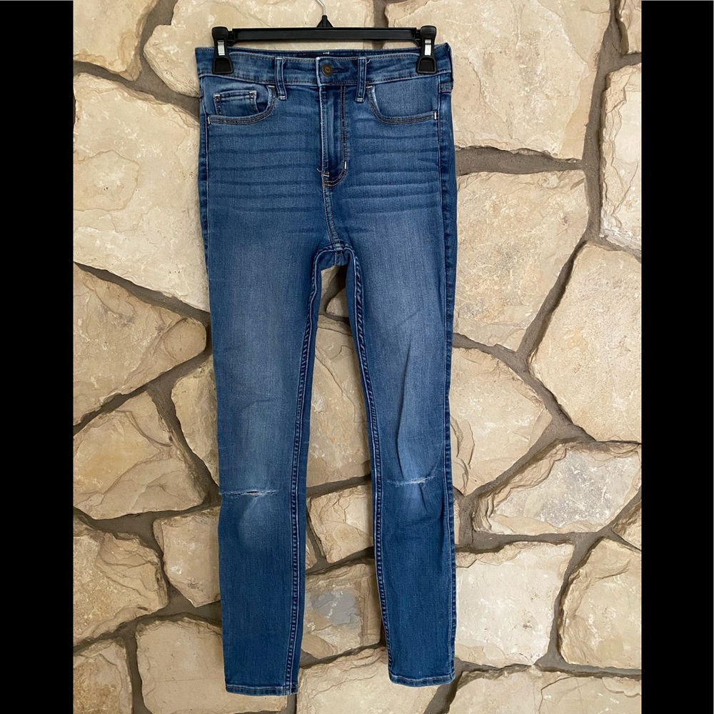 Hollister High Rise Super Skinny Size 1S